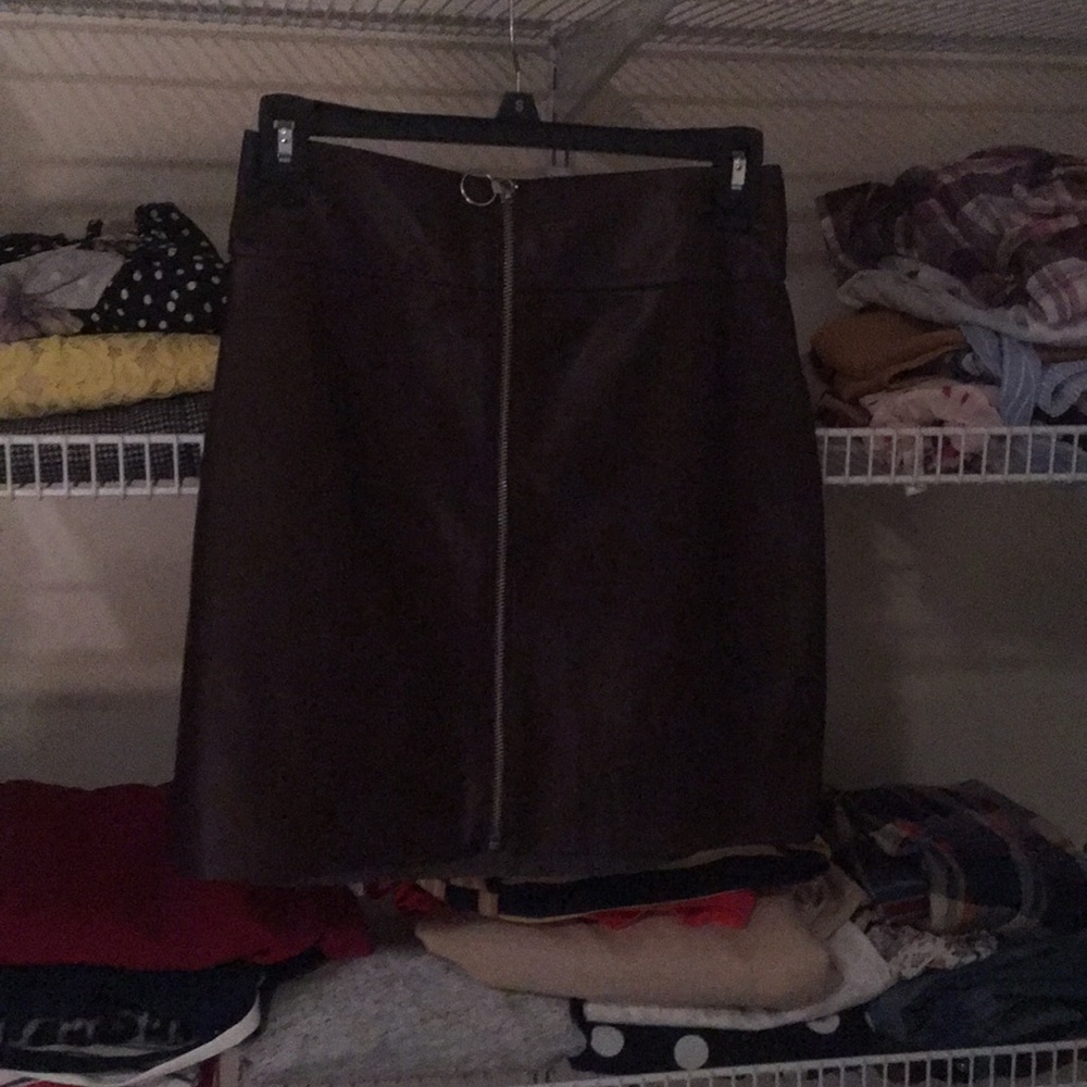 Leather skirt